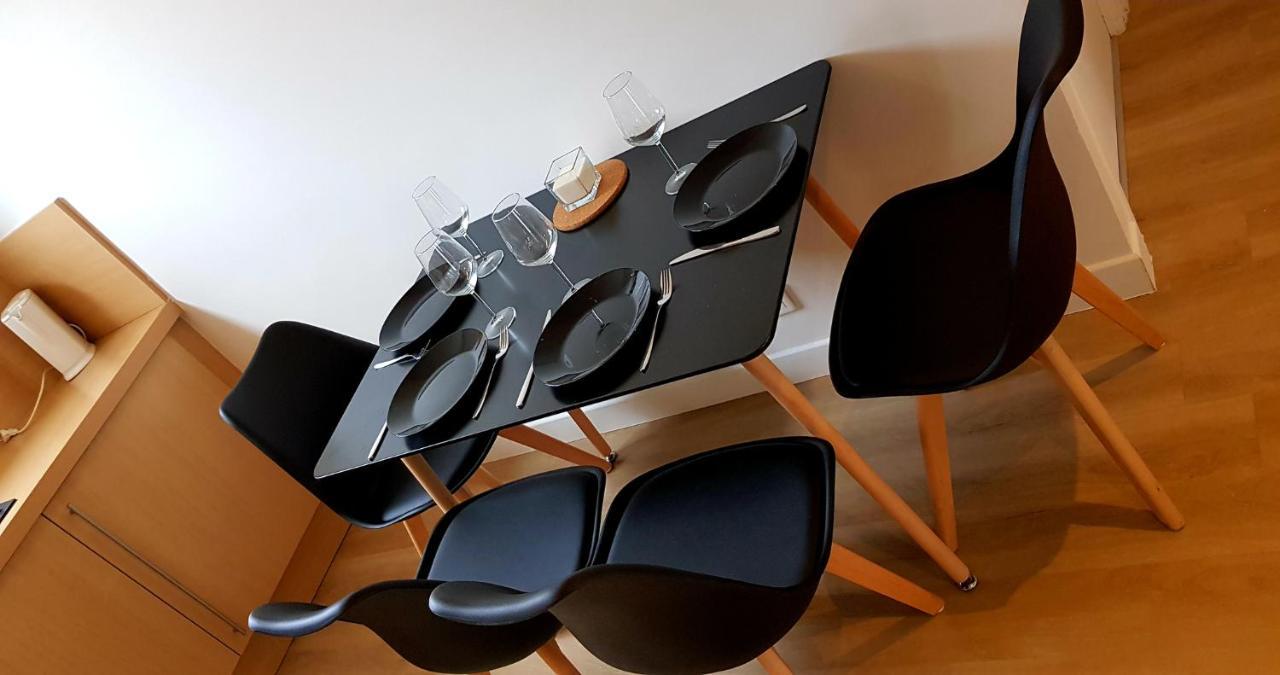Appartement Centre Ville Concarn Home Конкарно Экстерьер фото